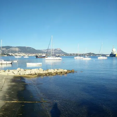 Apartment Tres Bel T2 De 65 M2 Avec Terrasse Vue Sur Port. Saint-Mandrier-sur-Mer